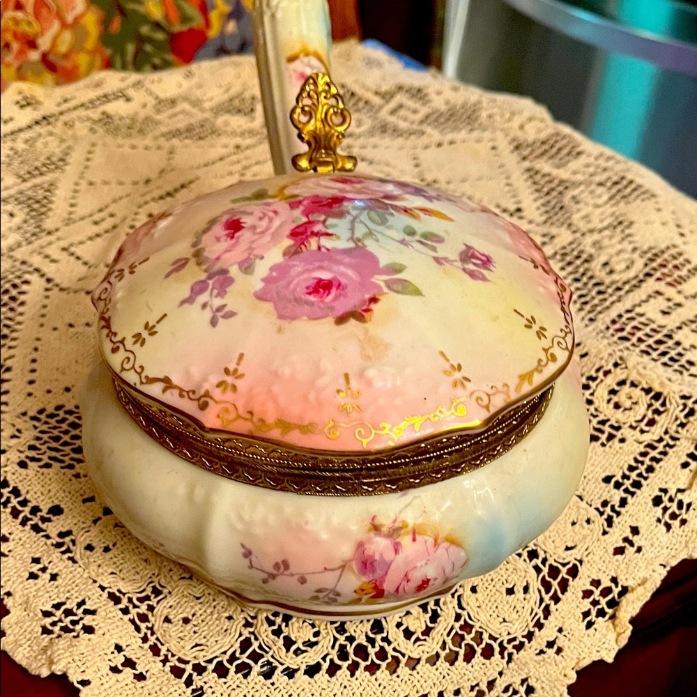 Vintage Floral Porcelain Trinket Box with Gold Accents